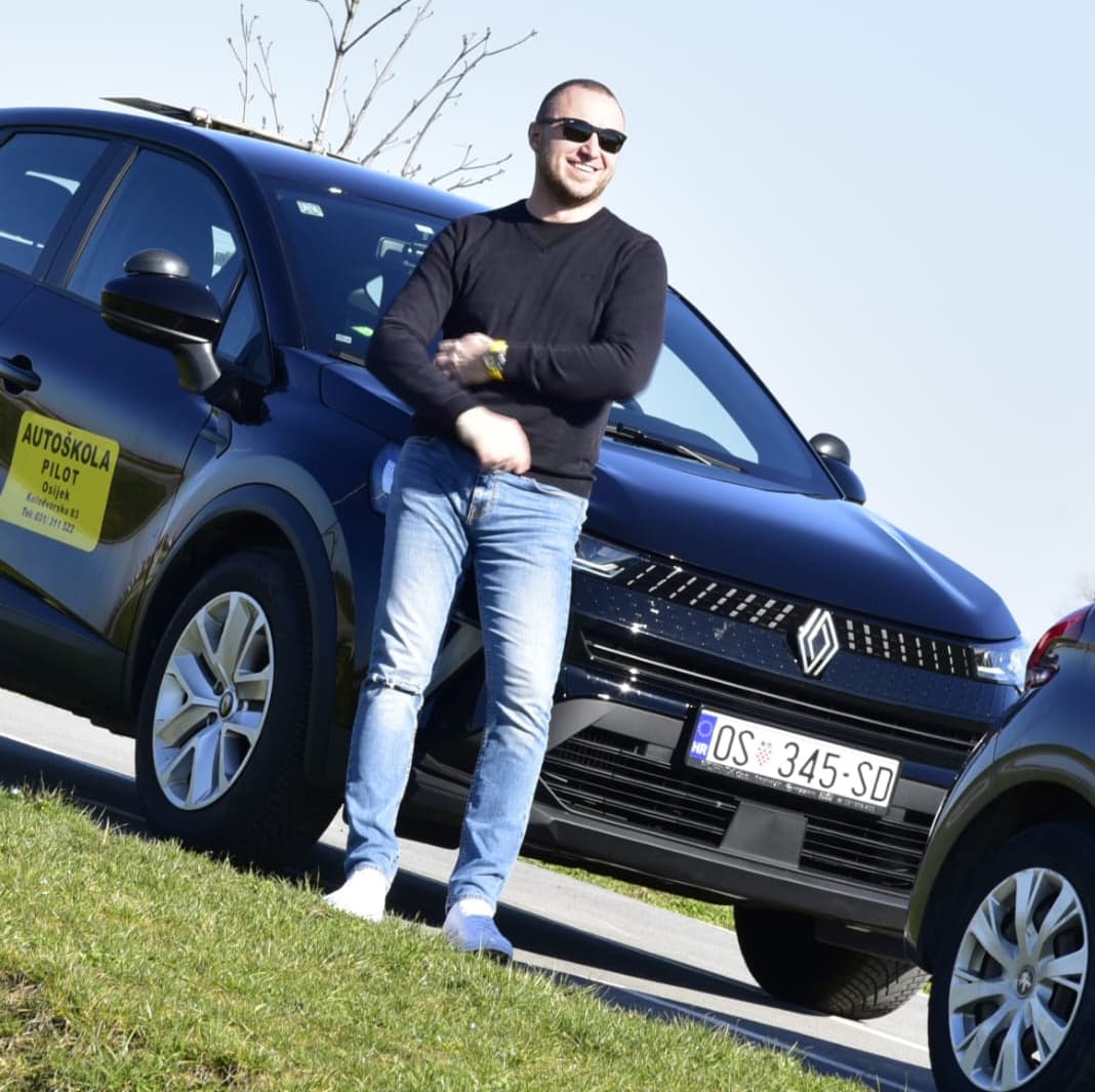 Igor Halt, mag.oec., ing.traff.